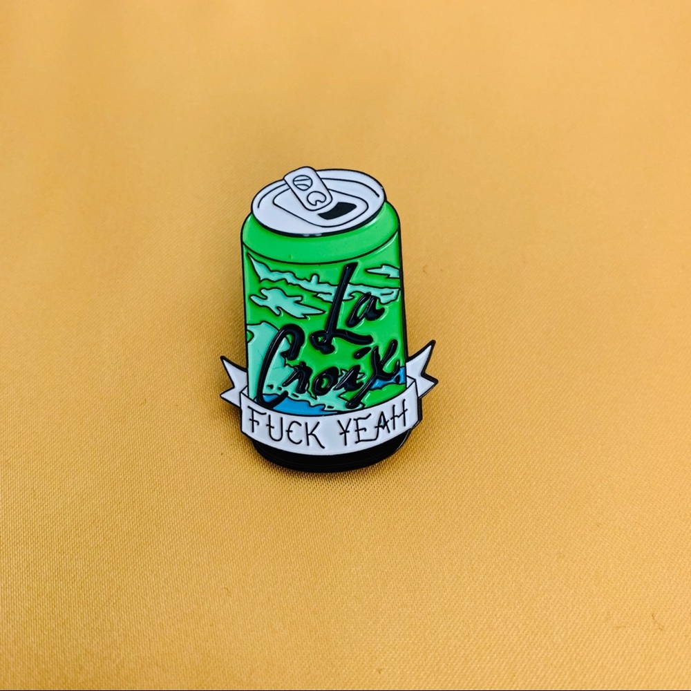 Green La Croix Pin